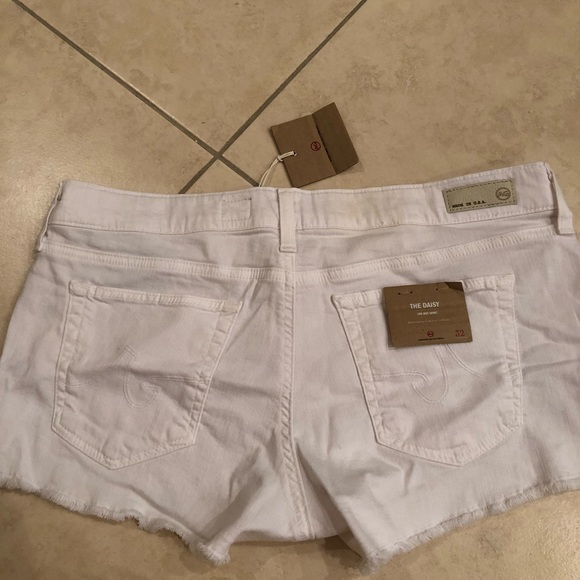 AG Adriano Goldschmied the Daisy shorts - Picture 3 of 6